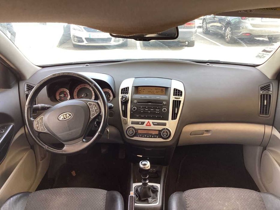 Kia Ceed SW — fotografia 5