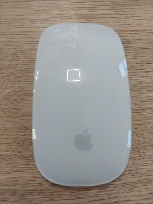 Комп'ютерна мишка Apple