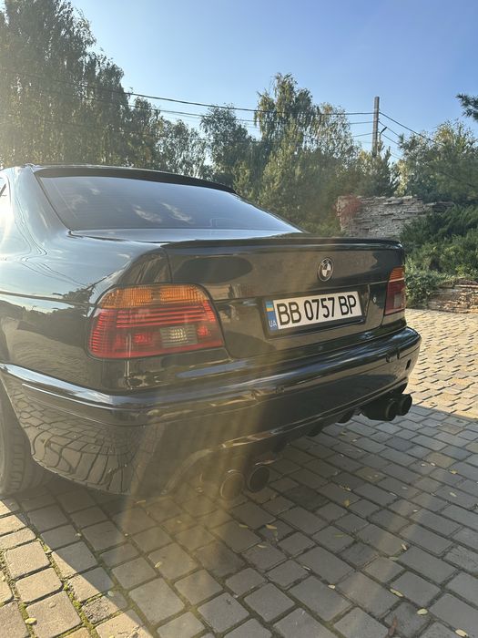 Продам BMW E39 528