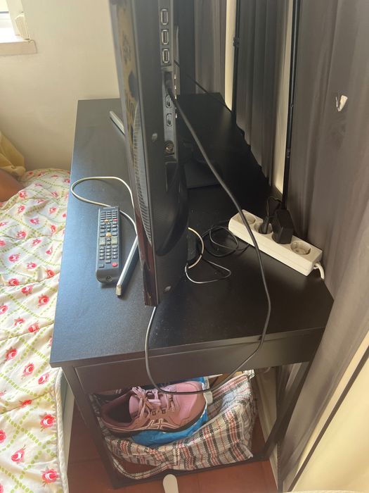 Mesa secretária