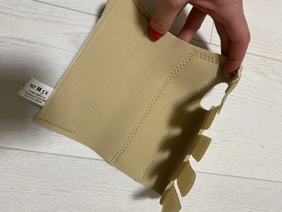 ортопедичний бандаж фіксатор для зап'ястя руки