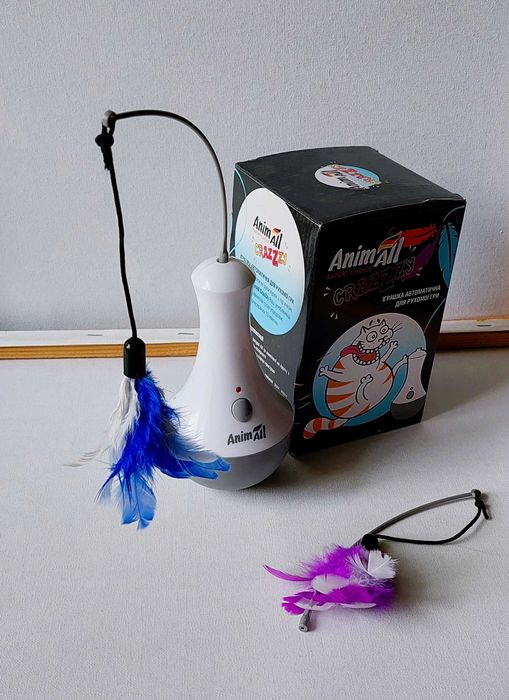 Іграшка-неваляшка для котів AnimAll CrazZzy, сіра