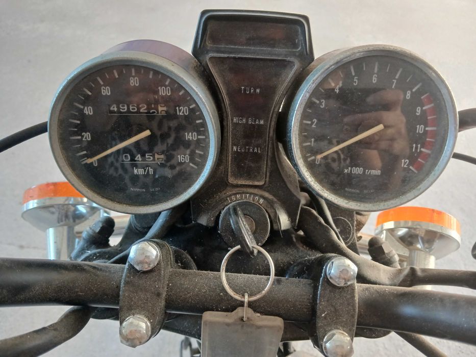 Moto usada em bom estado