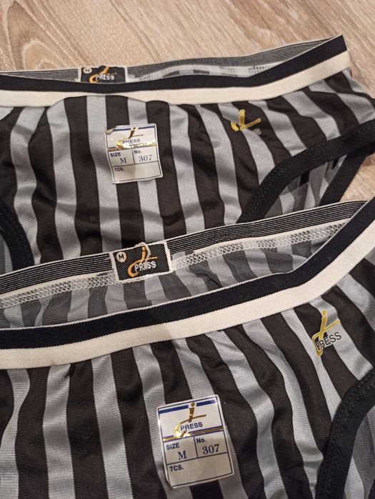 Плавки чоловічі М розмір