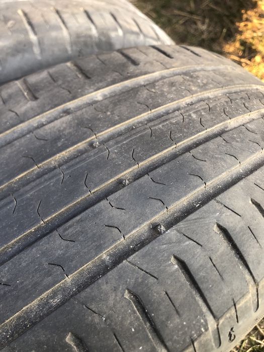Opony letnie 215/65/R17 continental komplet