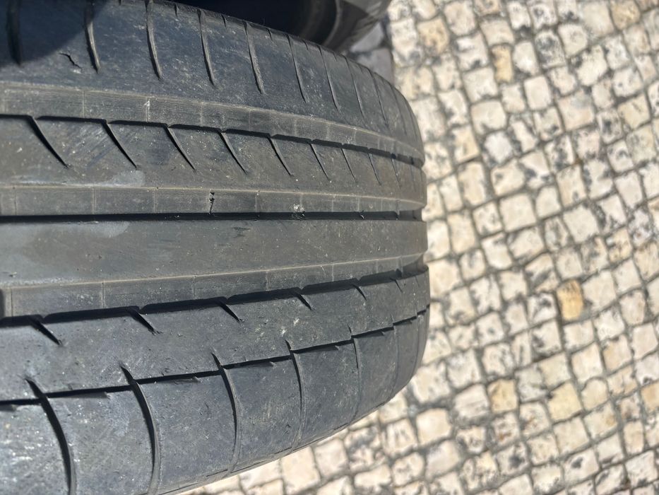 Pneus Michelin Pilot Sport 235/45R17
