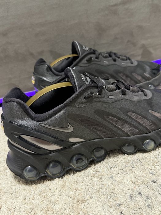 Кросівки Nike Air Max Dn розмір 41