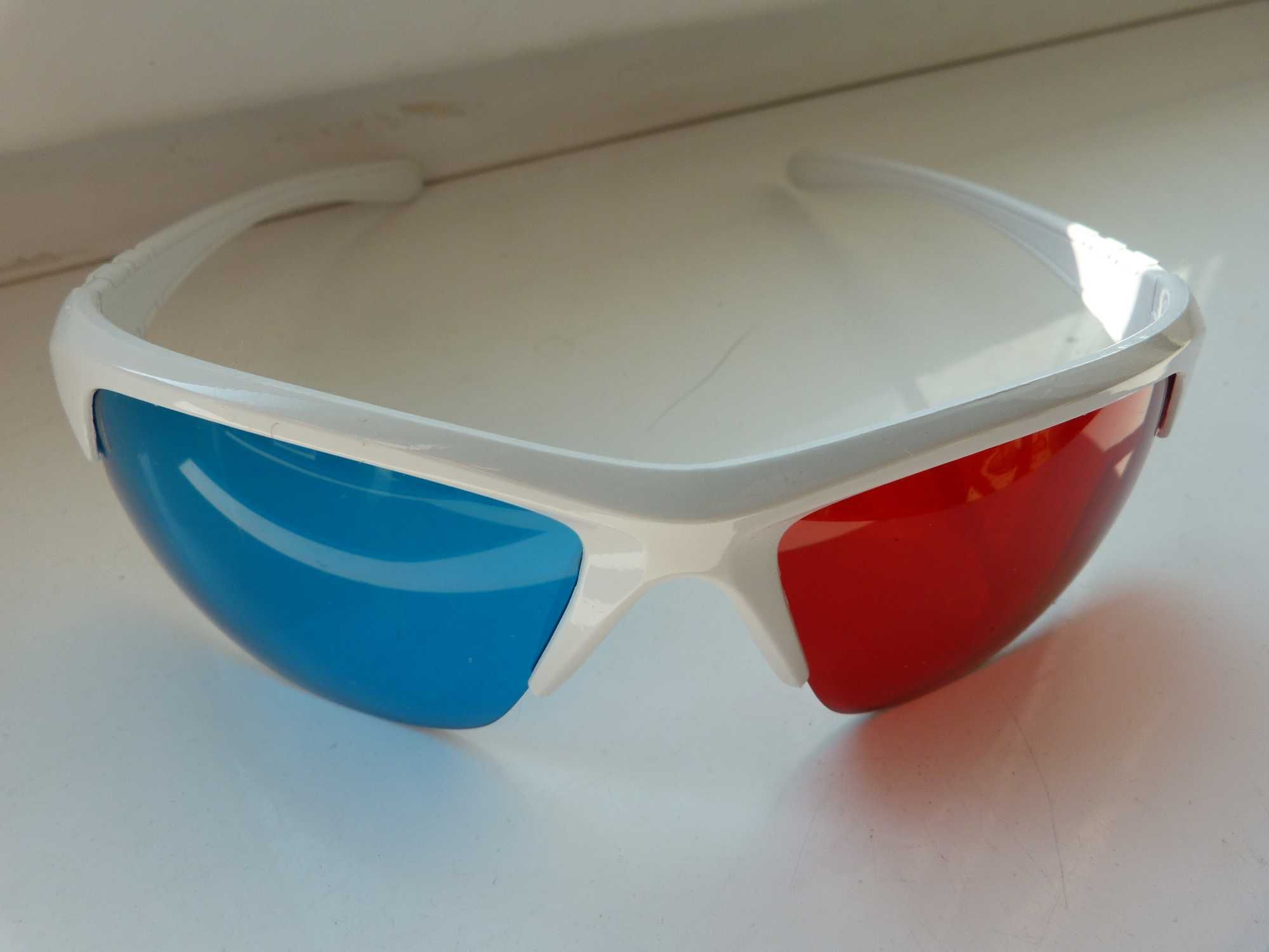 Анаглифные 3D стерео очки в пластиковой оправе