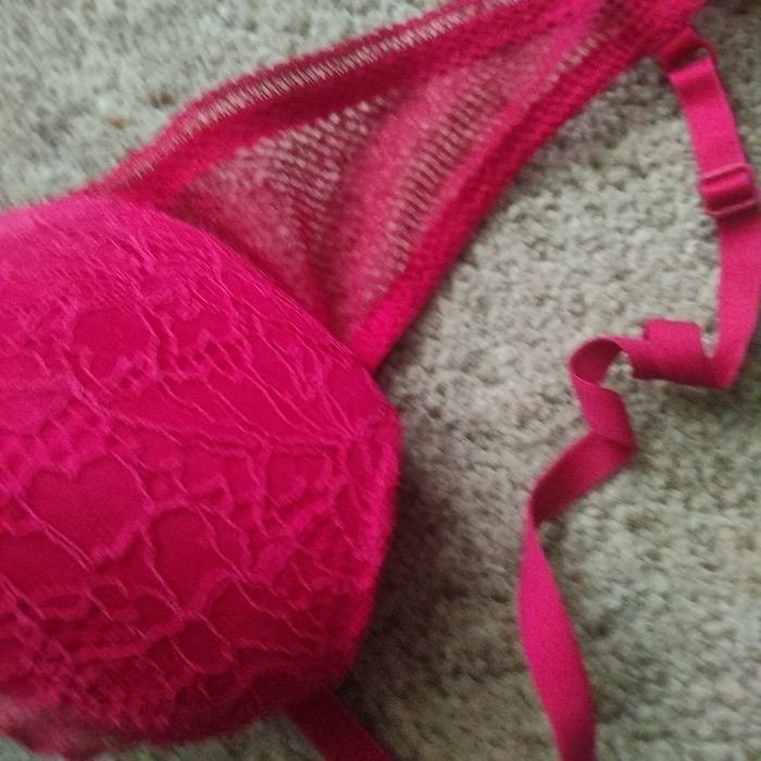 Biustonosz rozmiar 75A push up