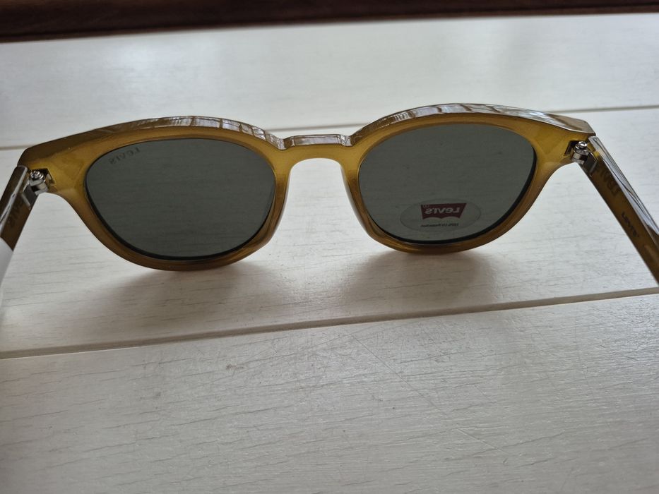 Okulary przeciwsłoneczne Levi's LEV339U