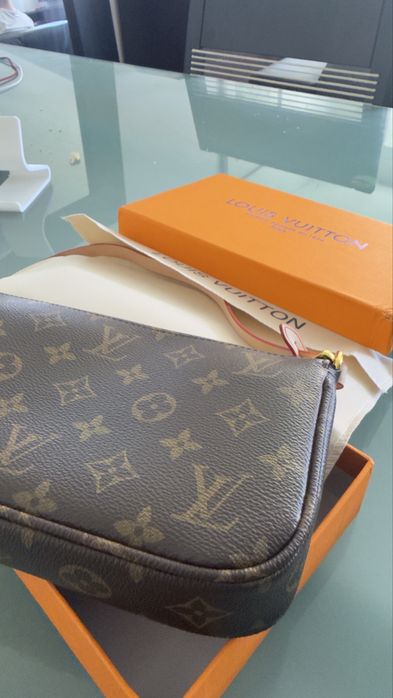 Louis Vuitton Pochette Accessoires