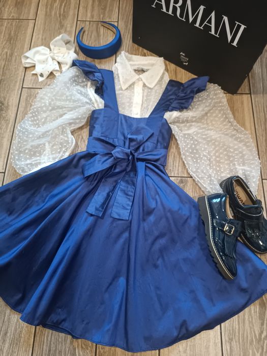 Шкільна форма сарафан плаття сукня для першокласниці.