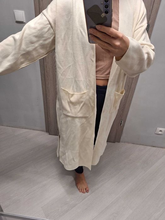 Beżowy, kremoqy kardigan sweter dlugi rozm.uniwersalny