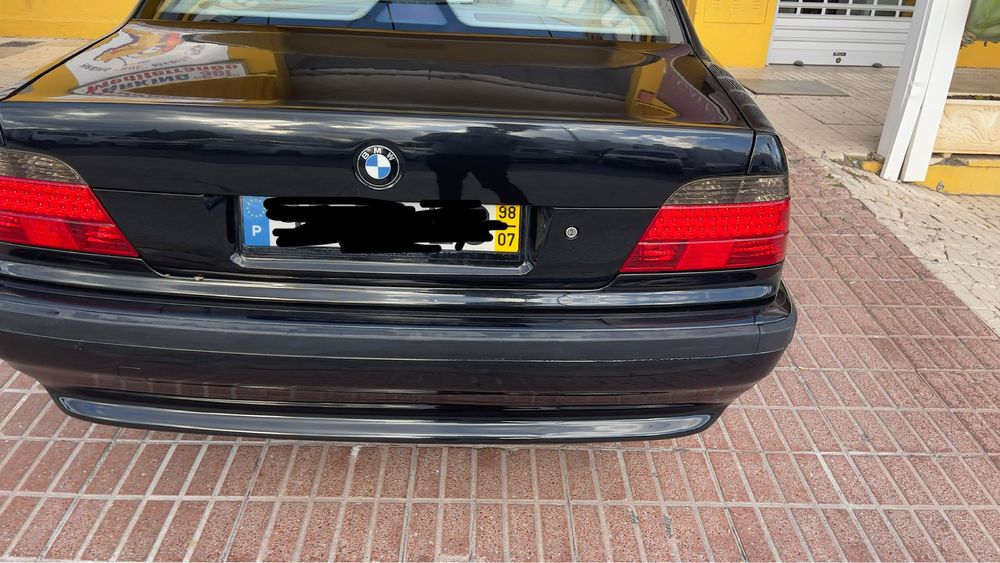 Bmw 728iA e38 posso aceitar retoma de meu agrado
