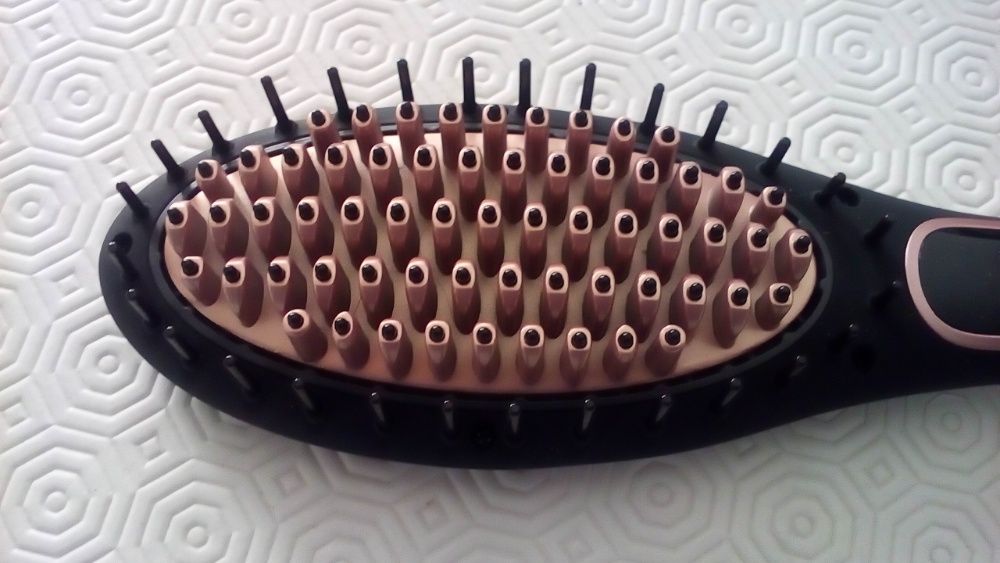 Potente escova alisadora - cabelo rebelde ou encaracolado
