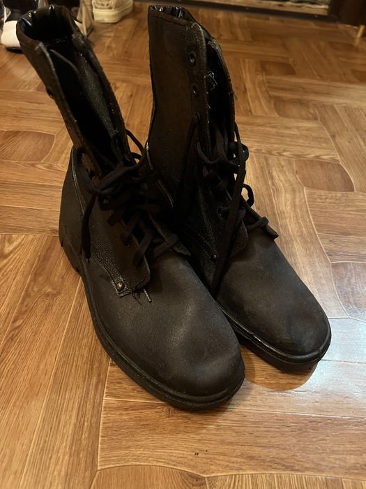 Продам новые рабочие сапоги