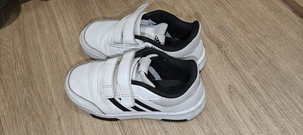 Buty sportowe adidas rozm 32