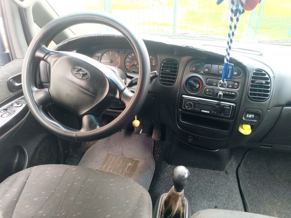 Hyundai H1 SVX 9lug 2001