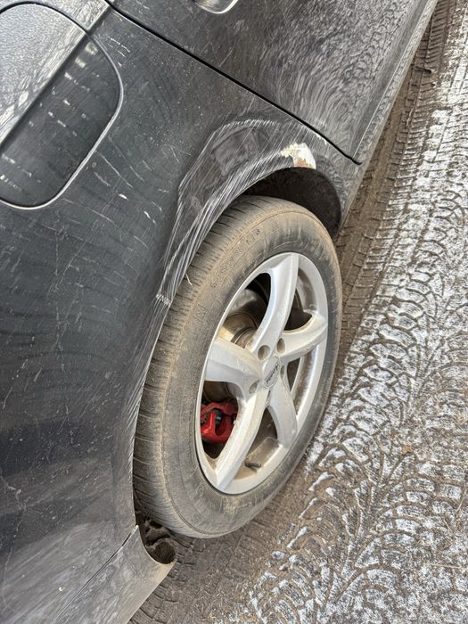 Автомобіль Ауді А6 С6