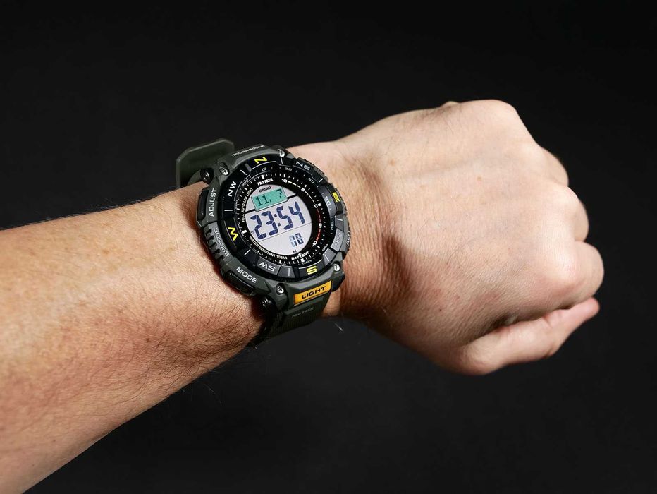 Новинка. С компасом Casio PRG-340-3CR ProTrek Green