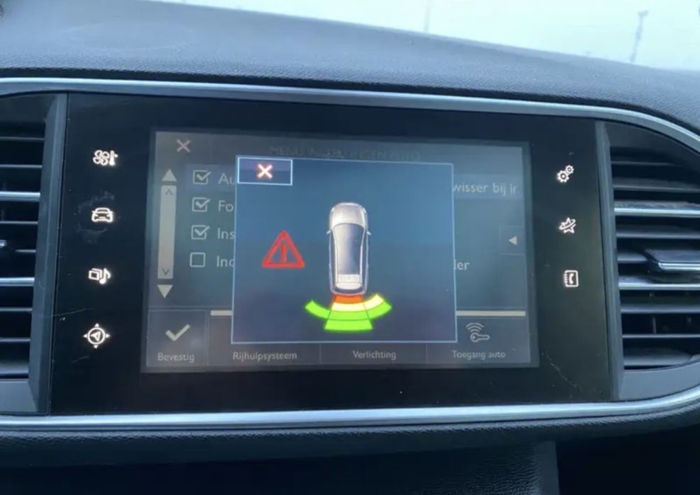 Peugeot 308 full extras