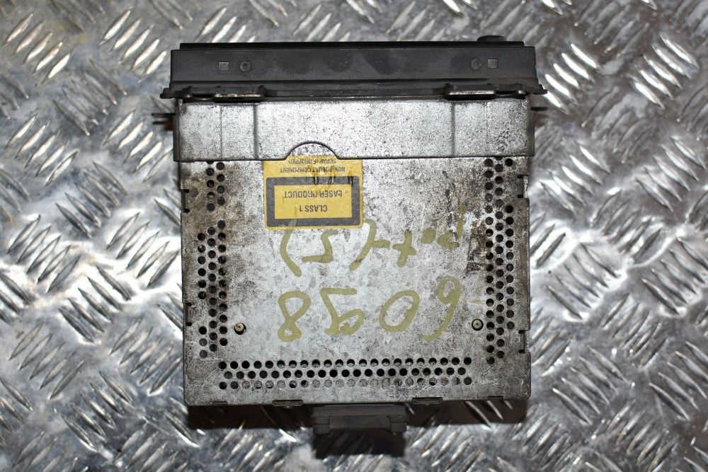 Radio CD Land Rover Freelander I Lift 4CFF-18C838-BB