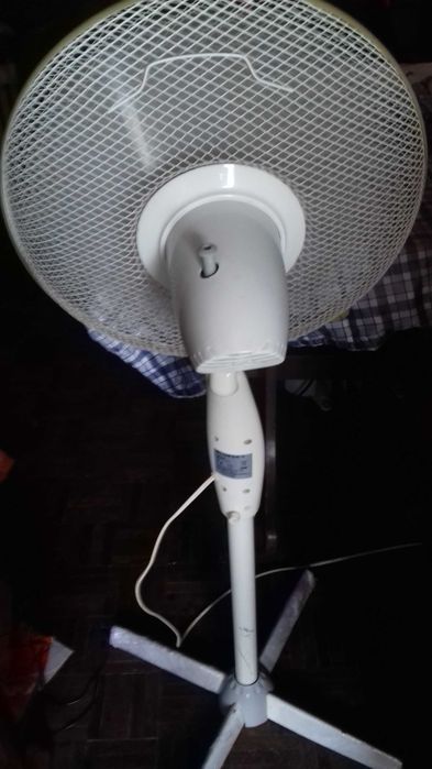 vendo ventuinha de pé alto a funcionar