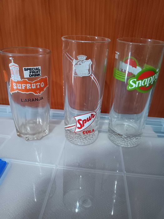 Coleção copos de bebidas