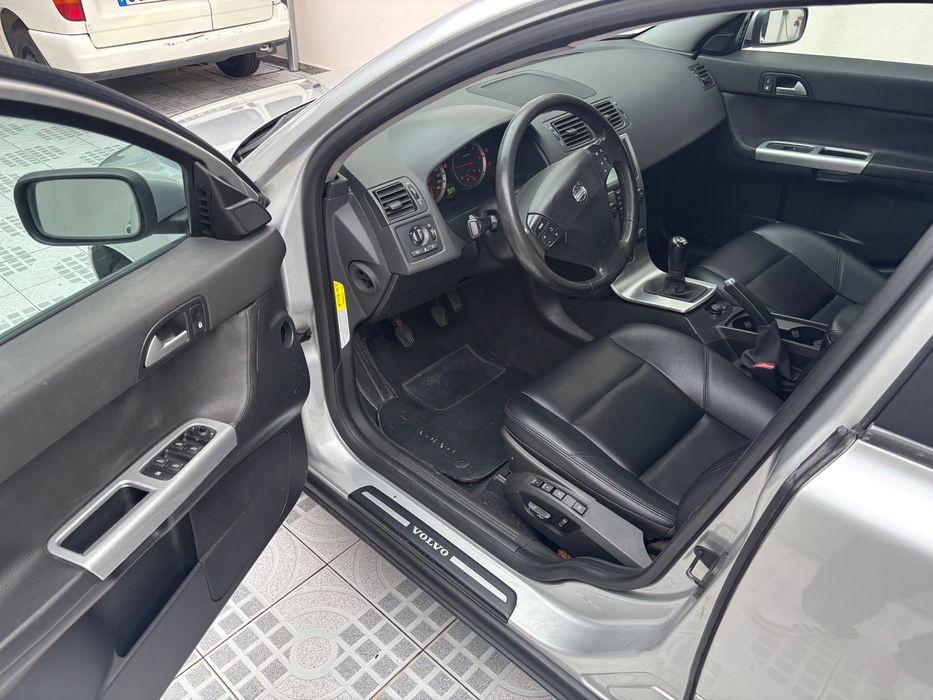 Volvo S40 Nivel 3 bem estimado