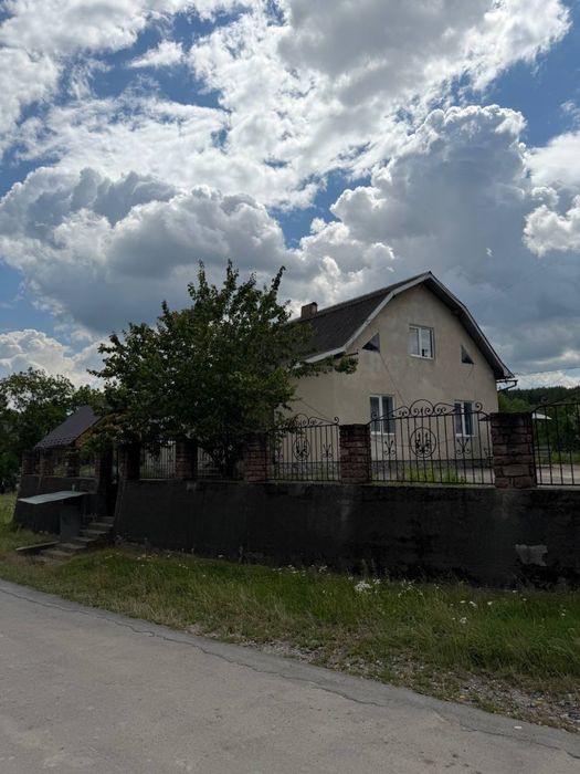 Продається будинок у с.Торське Чортківсього району