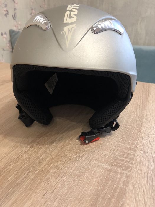 Гірськолижне спорядження Шлем, сумка для лиж, сумка для гірс