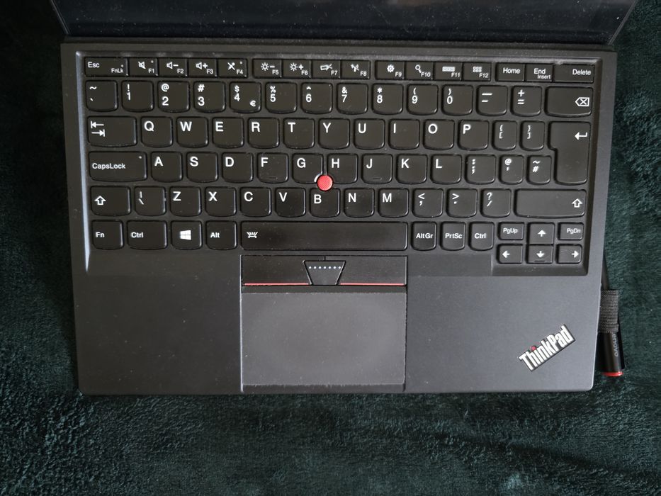 Thinkpad X1 tablet laptop 2 w 1 dotykowy