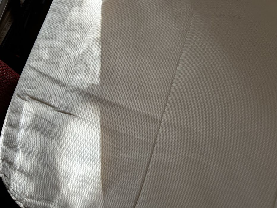 Sofá cama IKEA modelo NYHAMN em estado impecável sem capa