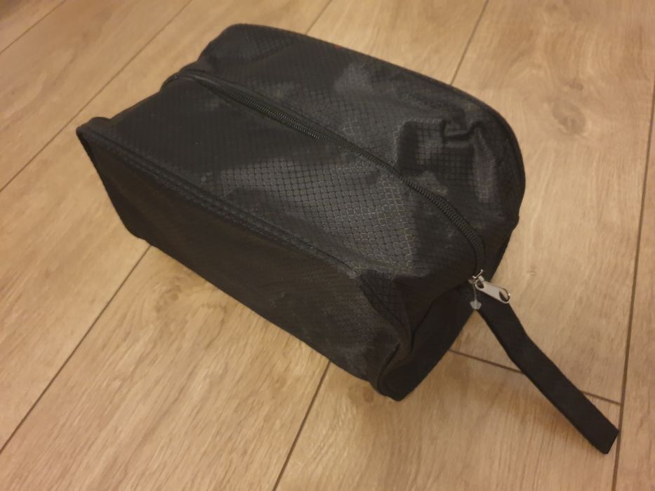 Kosmetyczka męska nowa