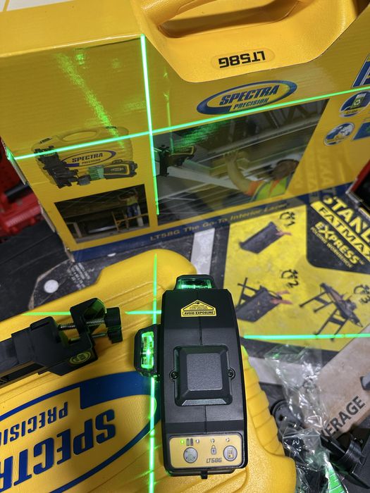 Лазерний нівелір Лінійний лазер Spectra Precision LT58G Green