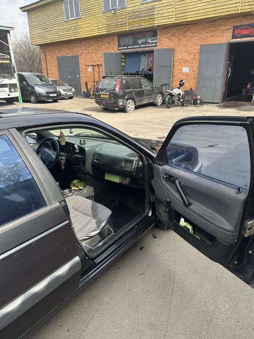 Volkswagen Passat B3 CL 1992 1.8Бензин-Газ