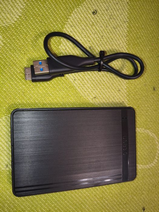 Жорсткий диск 1 терабайт Toshiba