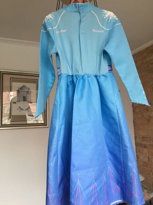Oryginalny Strój Elsy z Frozen 2 122/128 7-8 l. księżniczka Disney
