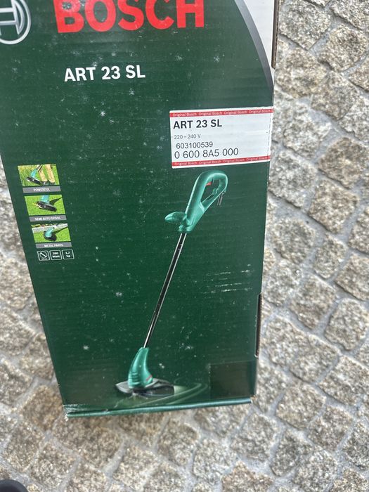 Aparador de relva Bosch Novo