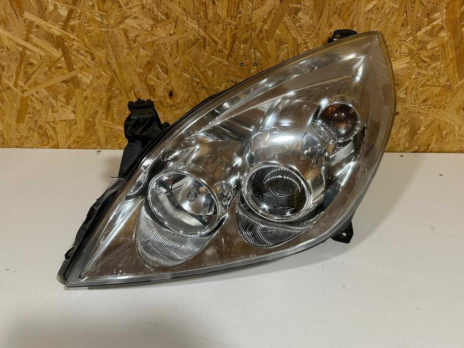 Lampa przednia lewa Opel Vectra C lift TYC