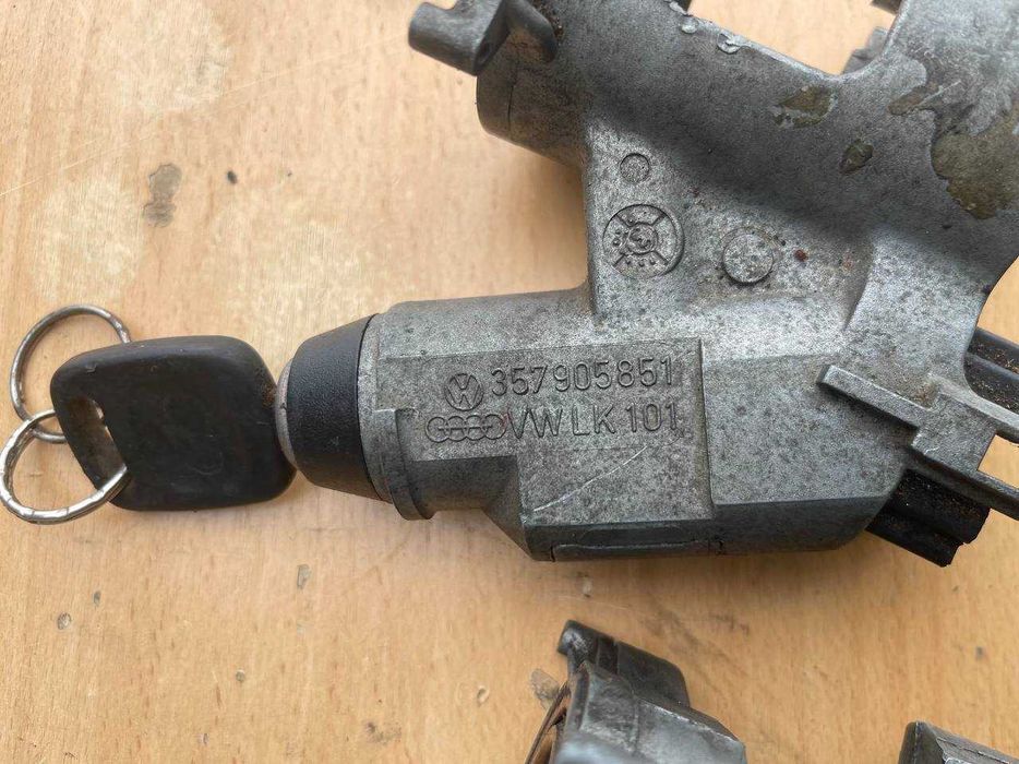 Замок запалювання VAG Polo Jetta Passat B4 B3 Golf 3 Seat Ibiza Inca