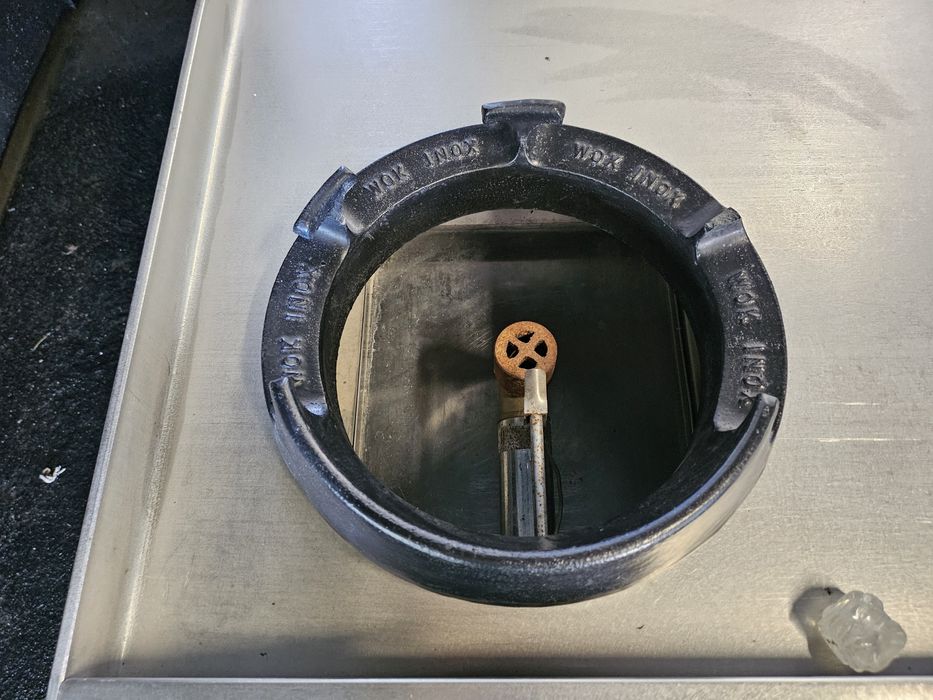 Fogão para Wok com ventilação