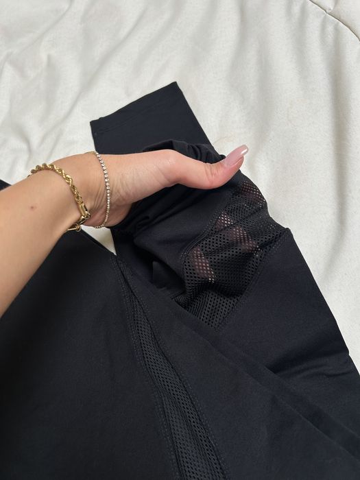 Leggins com transparências