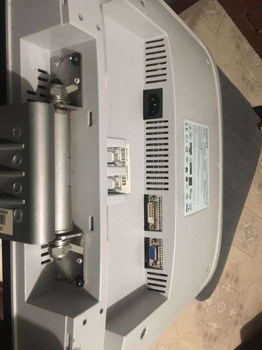 Монитор Philips 190x6