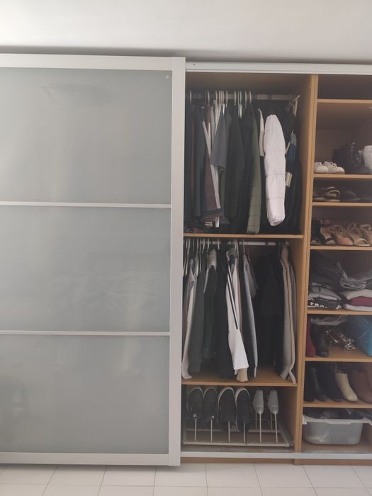 Roupeiro IKEA 235x252