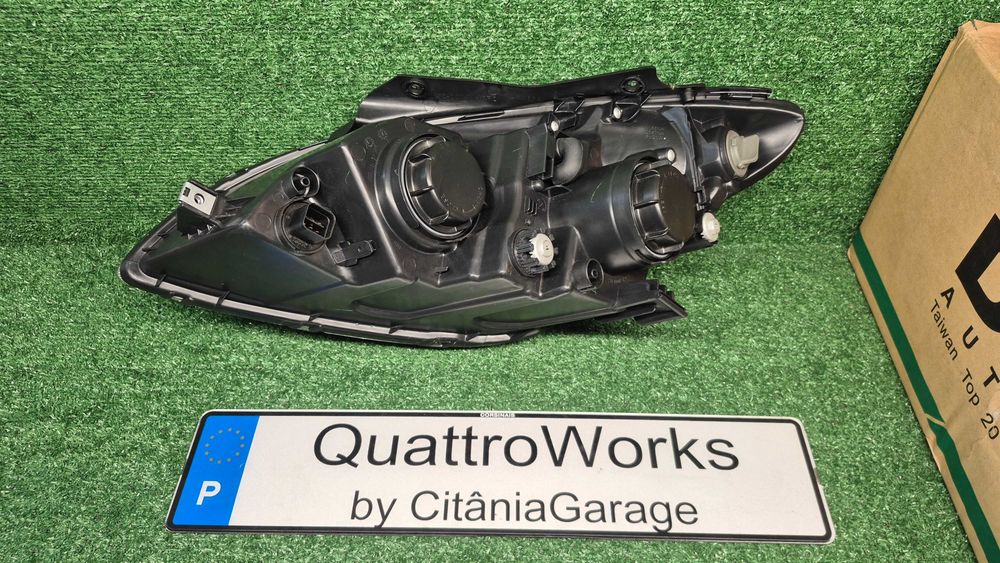 Otica Farol Direito Hyundai i30 FD 2007 a 2012 Ref. 221-1154R-LDEM2 NOVO DEPO