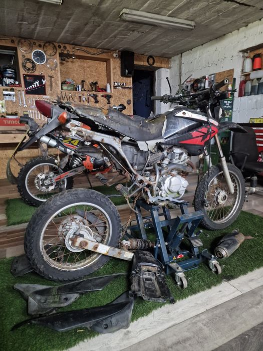 Honda xr 125l ..