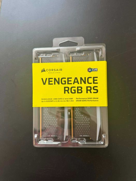 CORSAIR VENGEANCE DDR5 16GB (2×8GB) 6000MHz CL36 – Nowe , Zaplombowane
