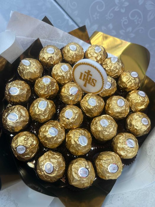bukiet słodyczy, ferrero, komunia, prezent,