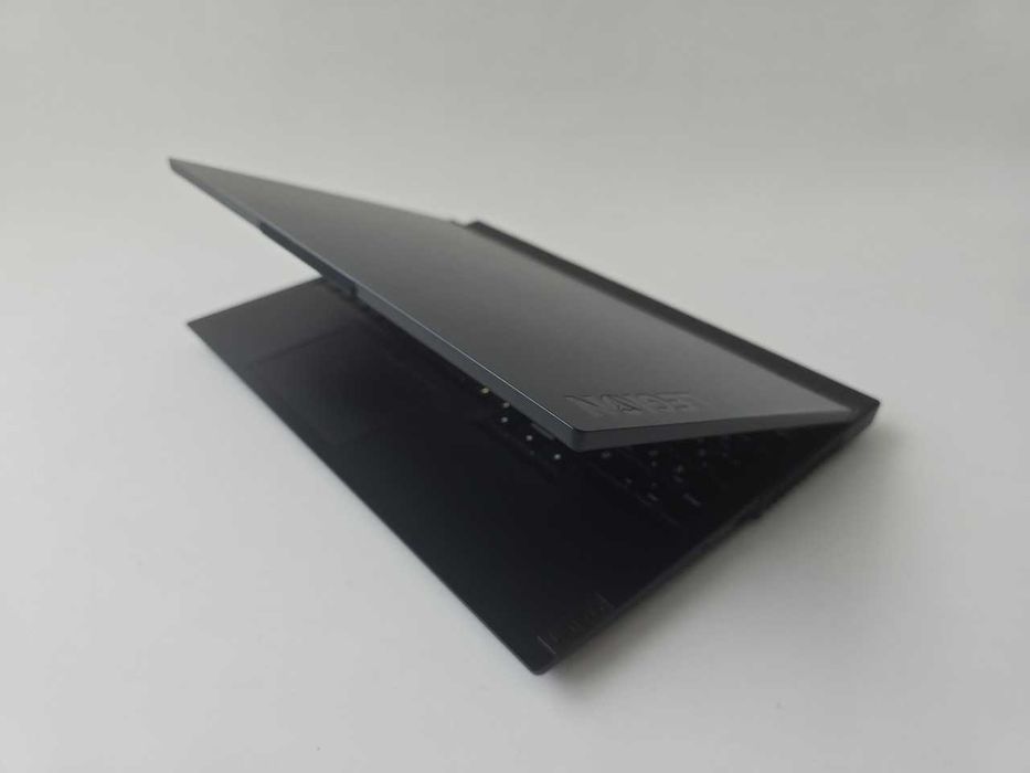 Геймерський Lenovo Legion 5 15 • Ryzen 7 5800H • RTX 3070 • 165 Гц •